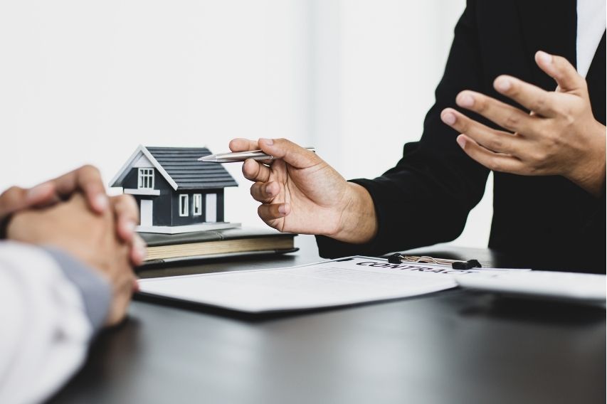 Impressum Immobilienmakler – Was zu beachten ist, um Abmahnungen und Bußgelder zu vermeiden